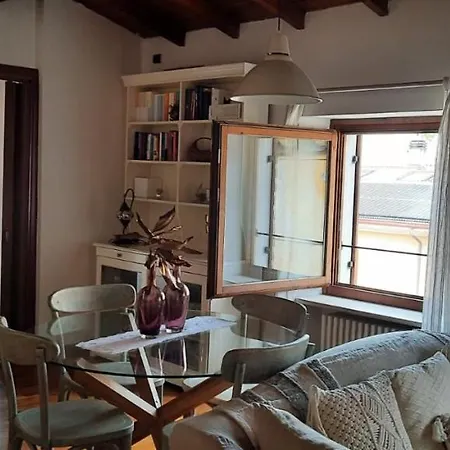 Avesa Graziosa Apartment *
